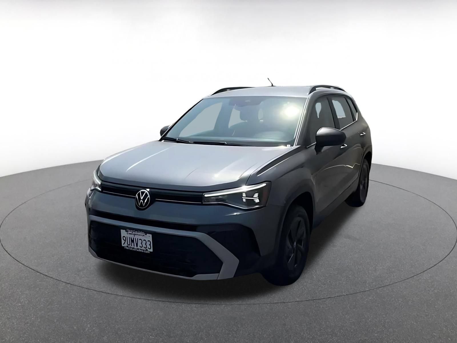 Used 2026 Volkswagen Taos S FWD image 5