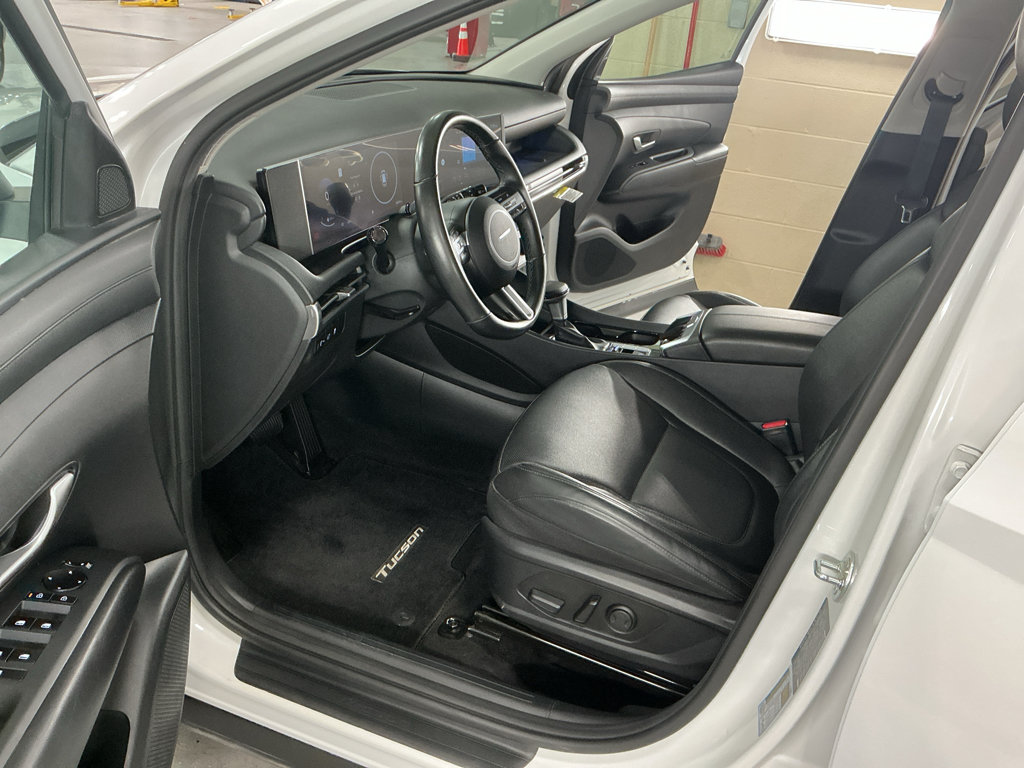Certified 2025 Hyundai Tucson SEL AWD/4WD image 11