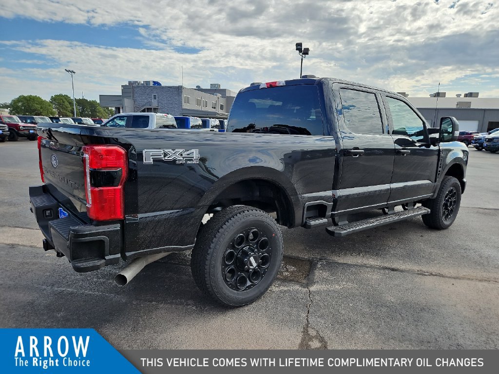 New 2027 Ford F250 Lariat w/ Black Appearance Package AWD/4WD image 13
