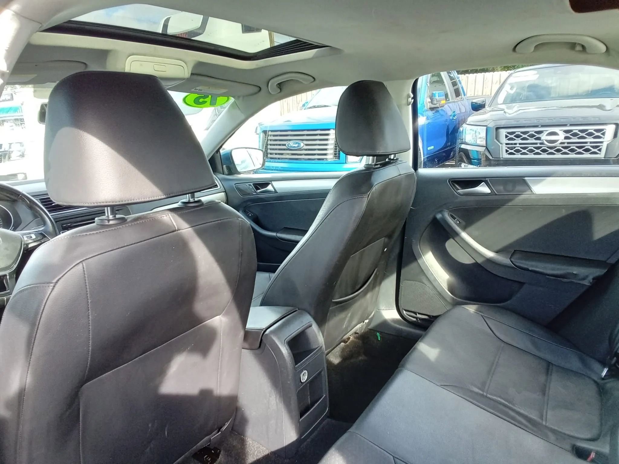 Used 2015 Volkswagen Jetta SE image 10