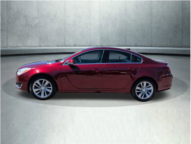 Used 2017 Buick Regal AWD image 2