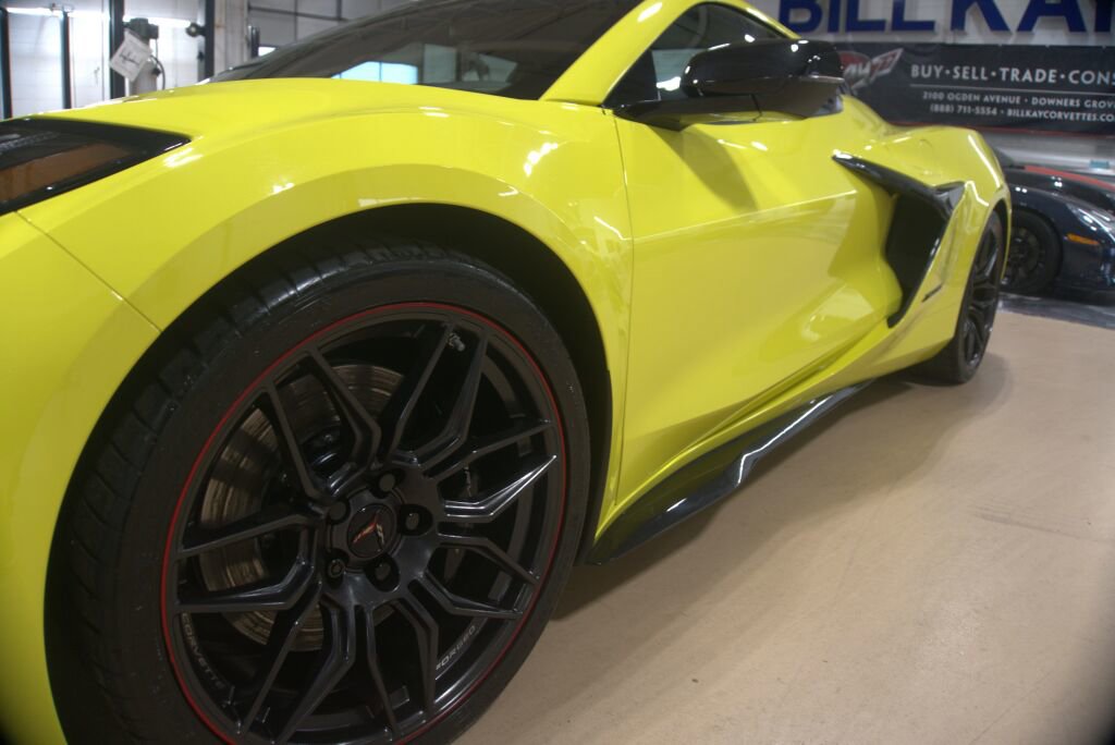 Used 2024 Chevrolet Corvette Z06 image 13