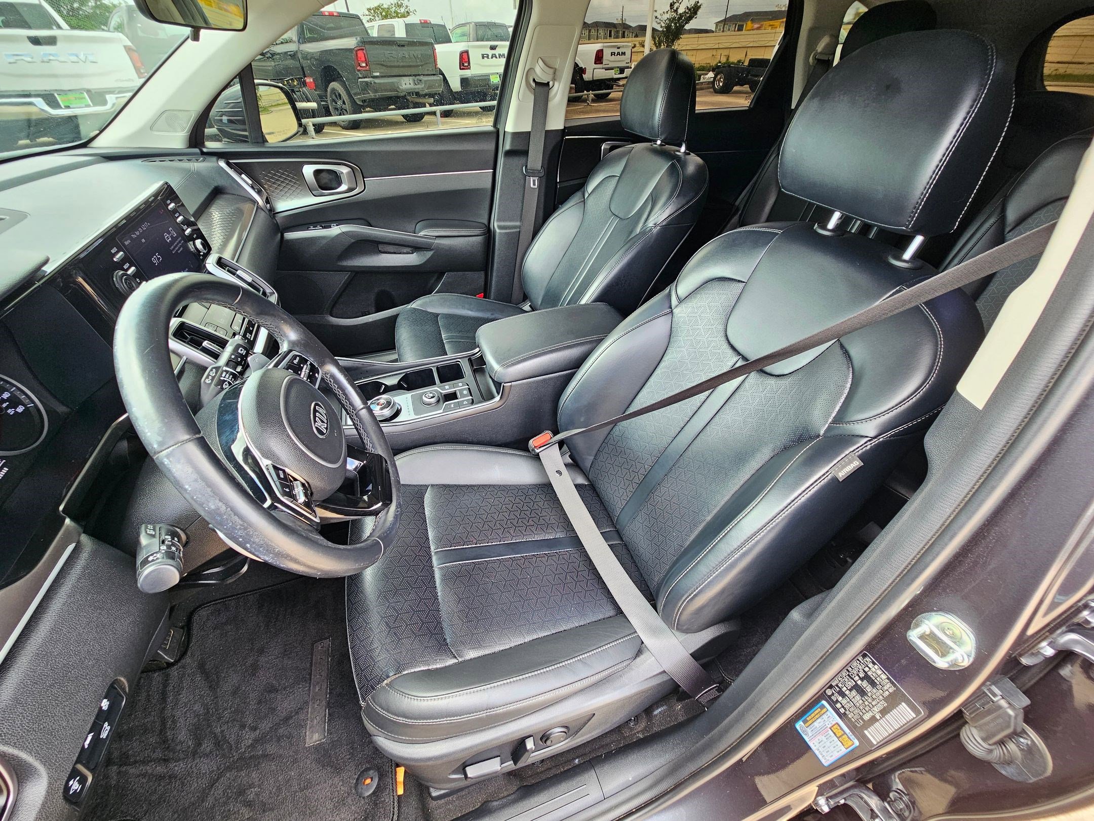 Used 2021 Kia Sorento EX FWD image 15