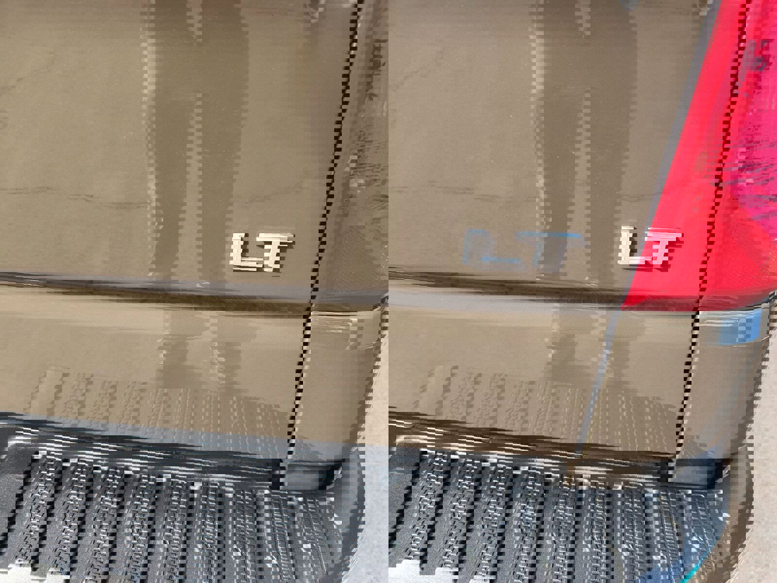 Used 2023 Chevrolet Silverado 1500 LT image 29