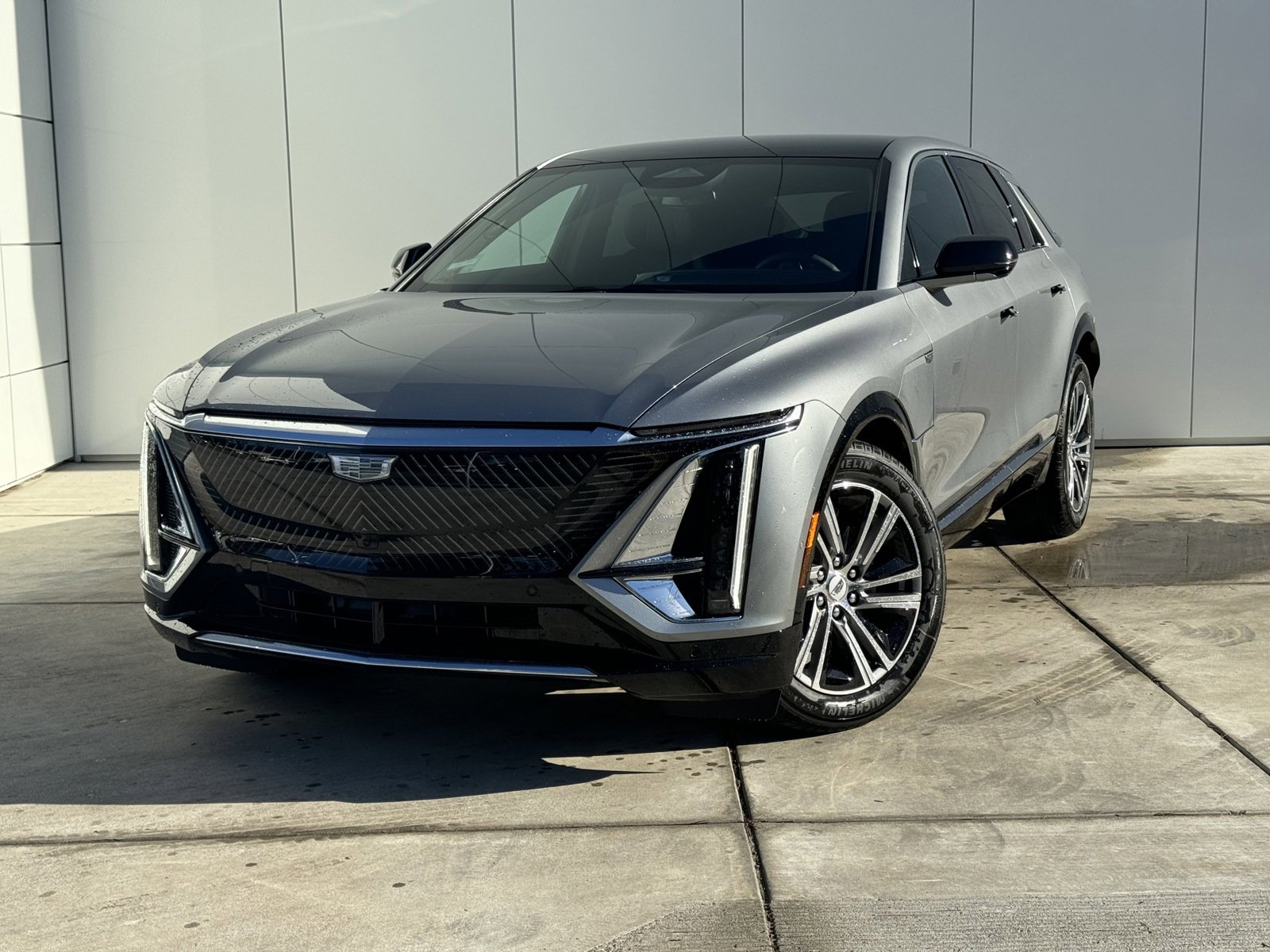 New 2025 Cadillac Lyriq Luxury