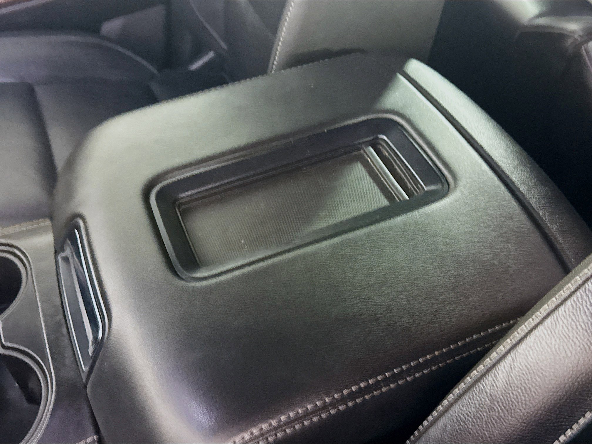 Used 2018 GMC Yukon SLT w/ HD Trailering Package image 18