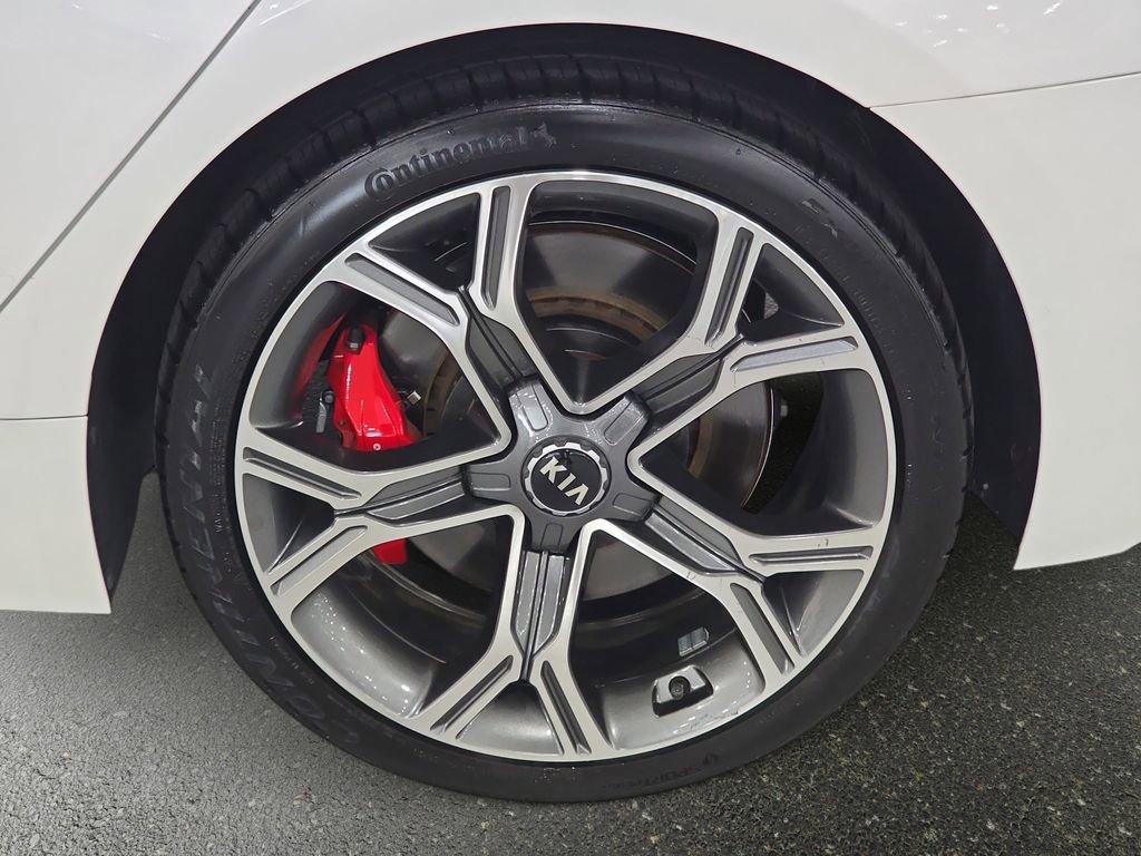 Used 2020 Kia Stinger GT image 27