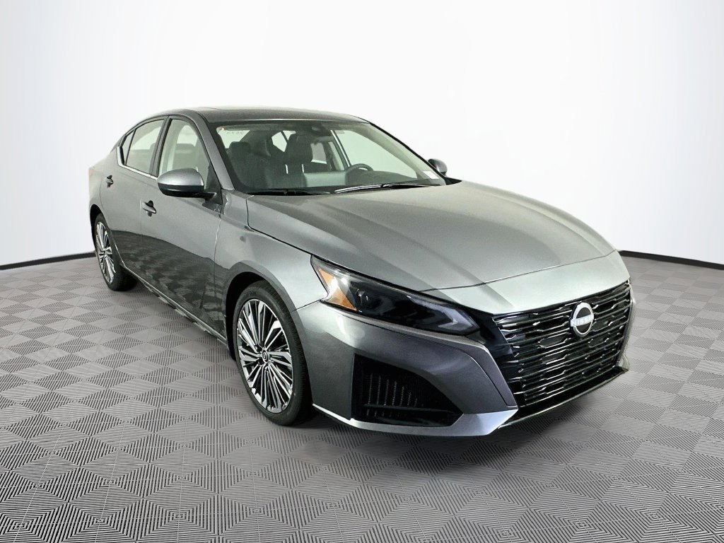 New 2026 Nissan Altima 2.5 SV