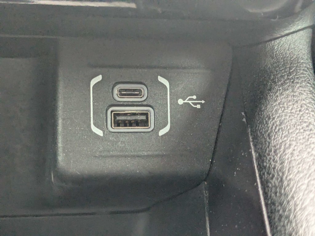 Used 2022 Jeep Compass Latitude AWD/4WD image 36