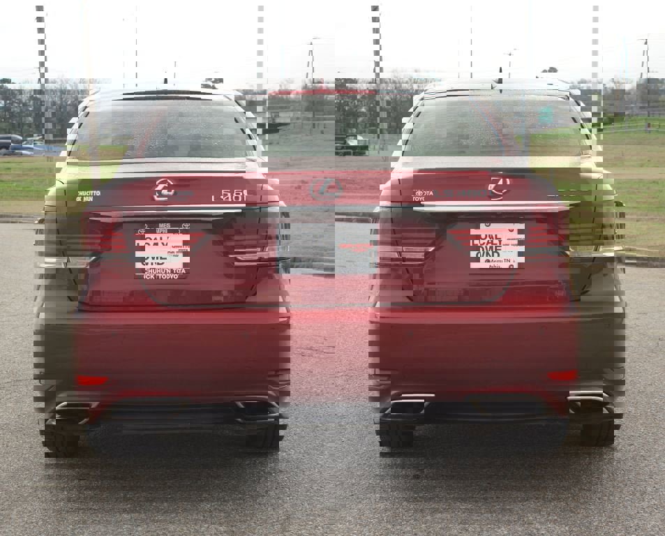 Used 2016 Lexus LS 460 L image 3