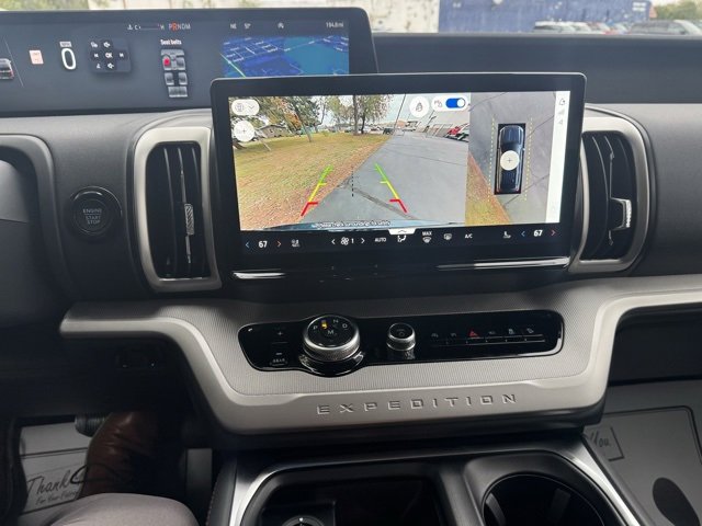 New 2025 Ford Expedition Active image 27