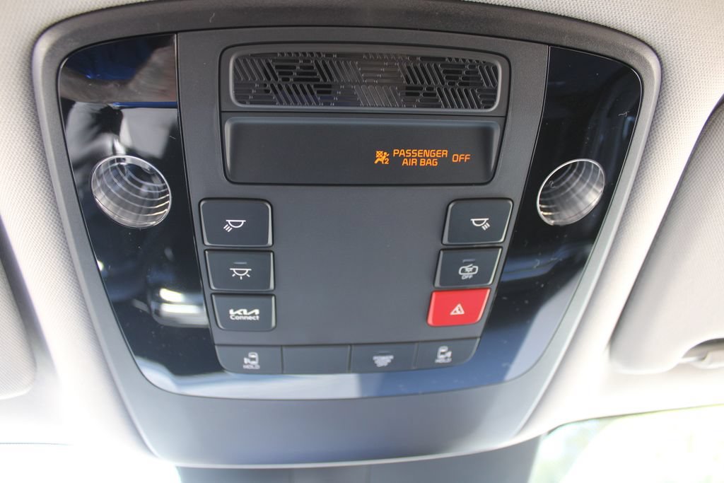 New 2027 Kia Carnival LX FWD image 55