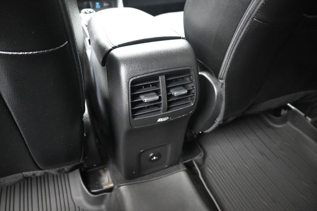 Used 2023 Ford Escape SE w/ PHEV Premium Package FWD image 20