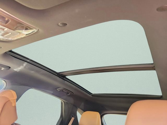 New 2026 Genesis GV70 2.5T Advanced AWD/4WD image 33