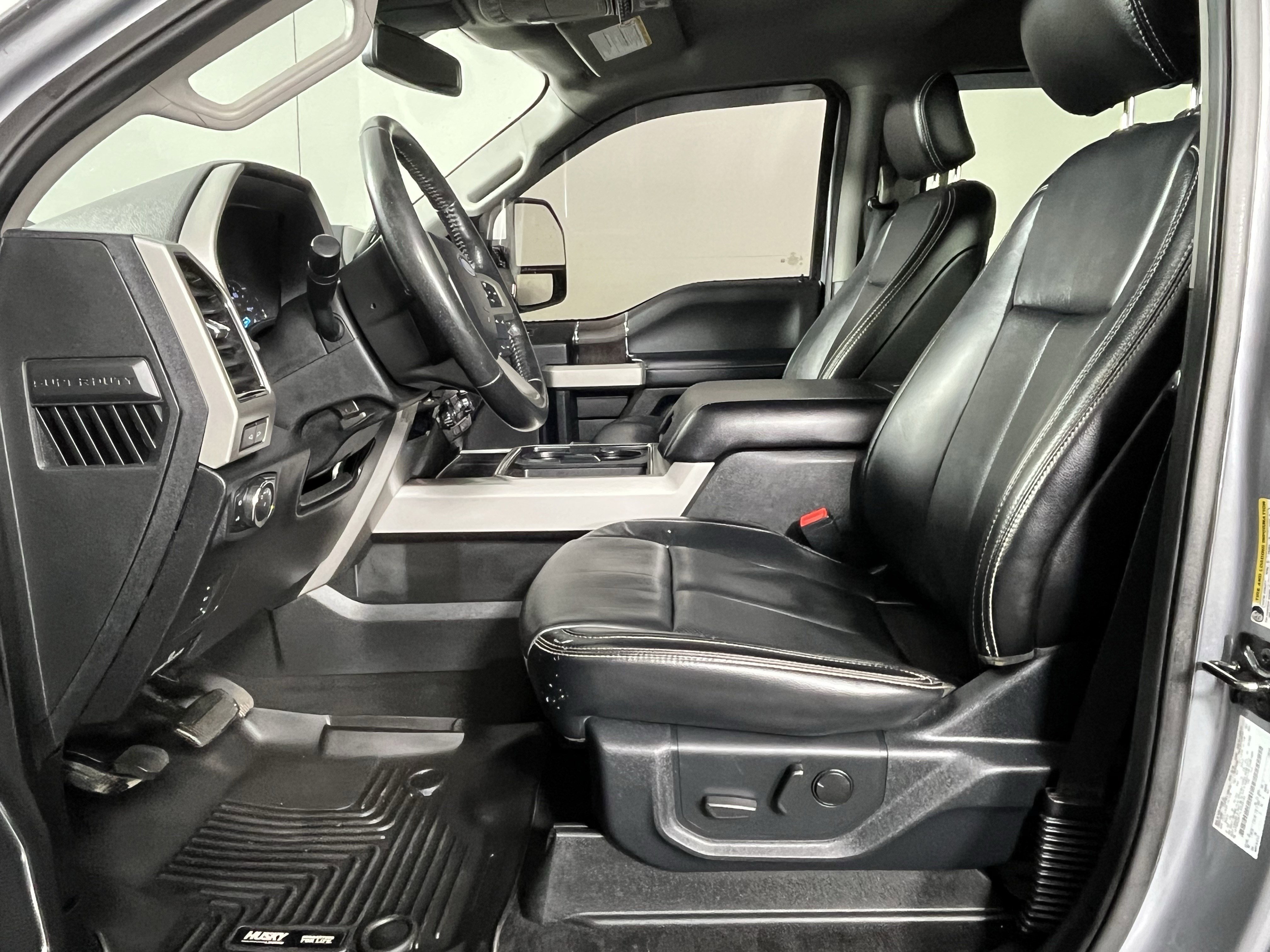 Used 2020 Ford F250 Lariat image 8