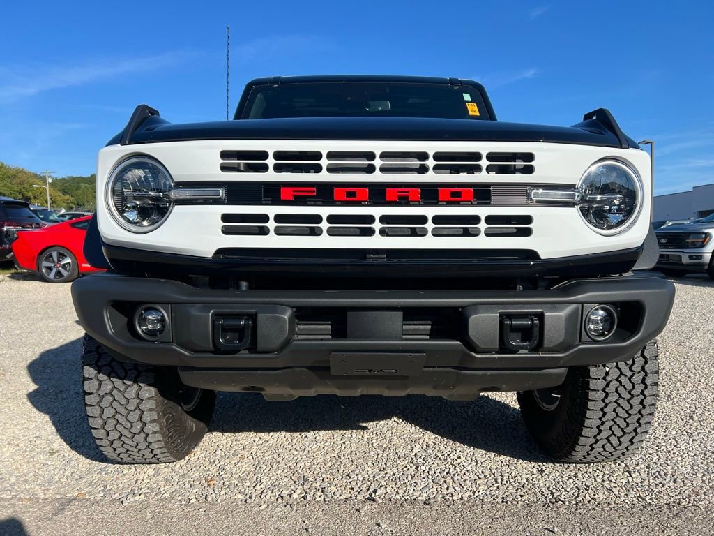 Used 2025 Ford Bronco Heritage Edition image 3