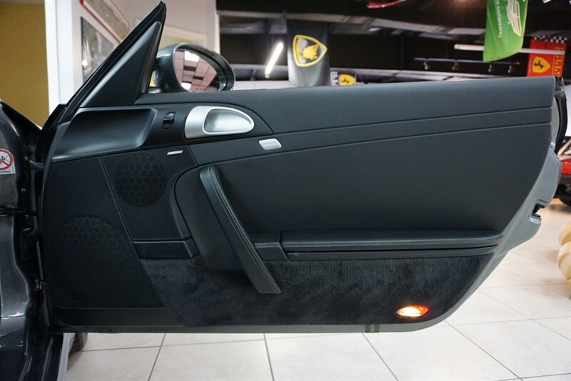 Used 2007 Porsche 911 Carrera 4S AWD/4WD image 19