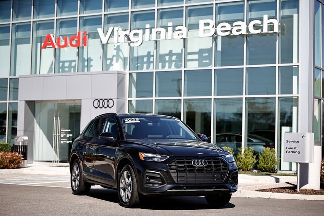 Certified 2025 Audi Q5 2.0T Premium Plus w/ Premium Plus Package