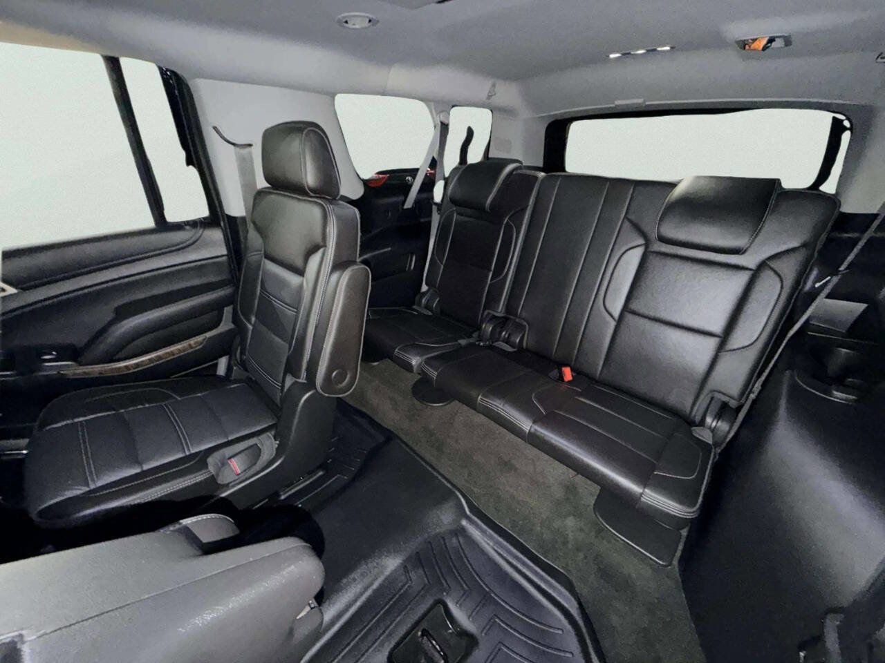 Used 2018 GMC Yukon XL Denali w/ Open Road Package AWD/4WD image 27