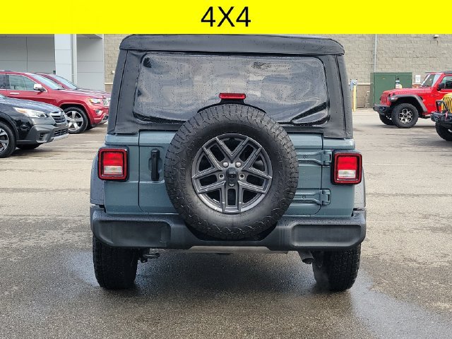Certified 2026 Jeep Wrangler Sport AWD/4WD image 5