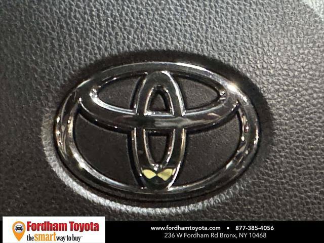 Certified 2025 Toyota RAV4 XLE AWD/4WD image 33