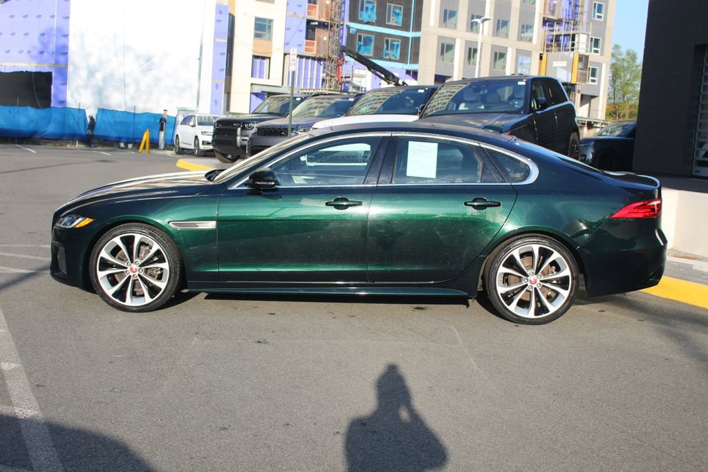 Used 2023 Jaguar XF R-Dynamic SE image 6