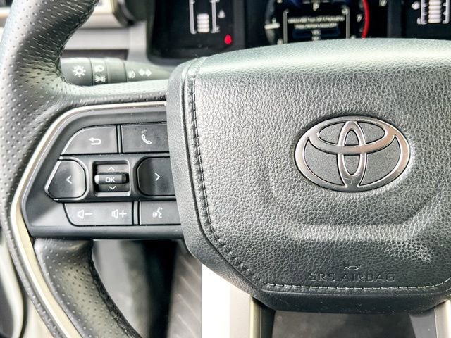 Used 2025 Toyota 4Runner SR5 image 24