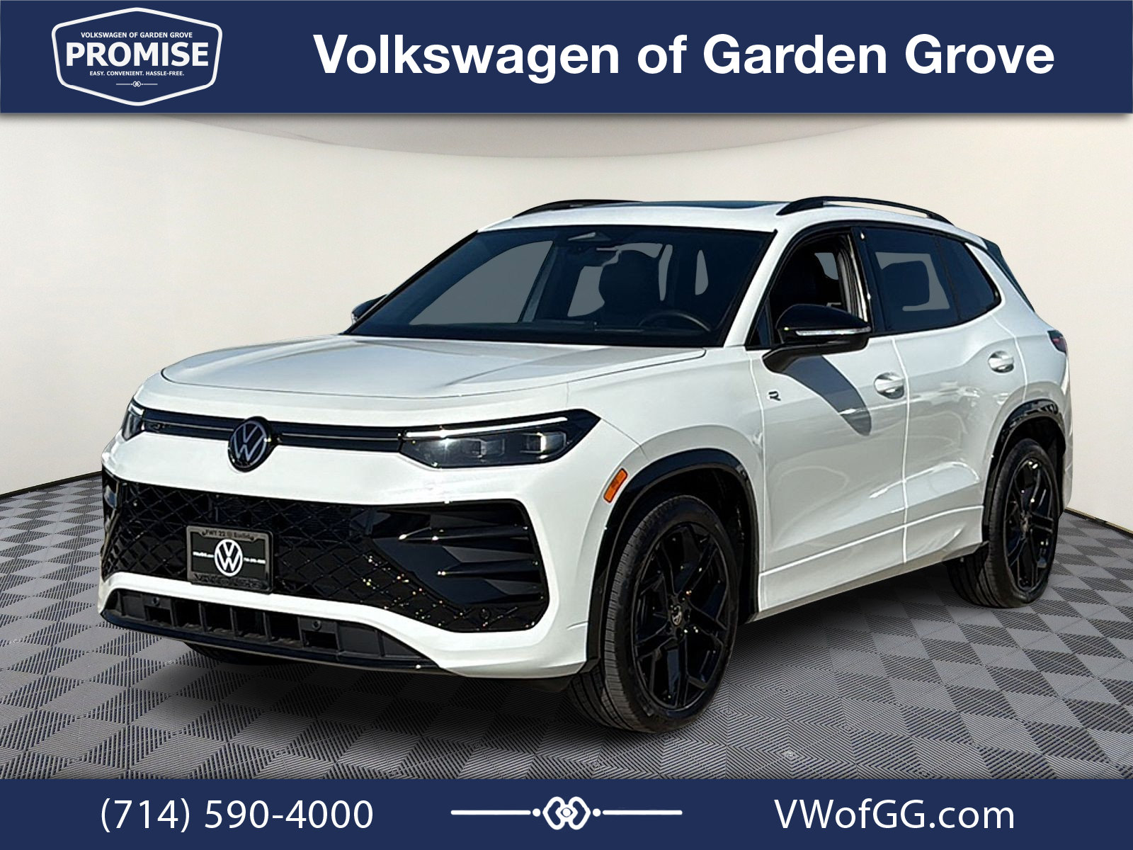 New 2026 Volkswagen Tiguan SE R-Line FWD image 4