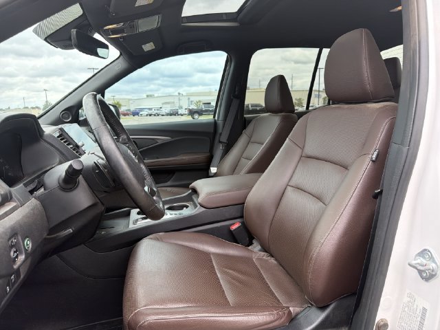 Used 2025 Honda Ridgeline RTL image 9