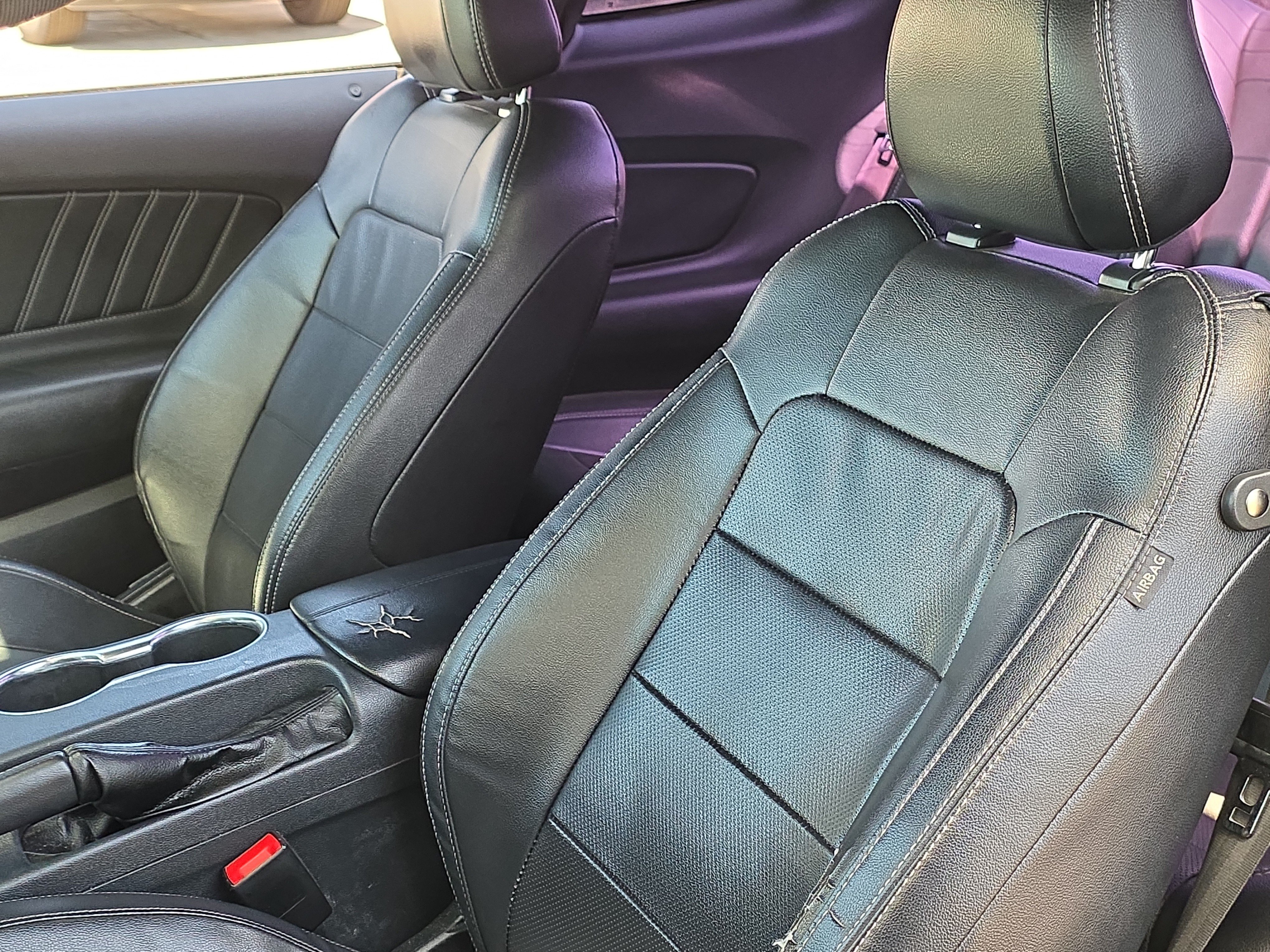 Used 2021 Ford Mustang Premium RWD image 11