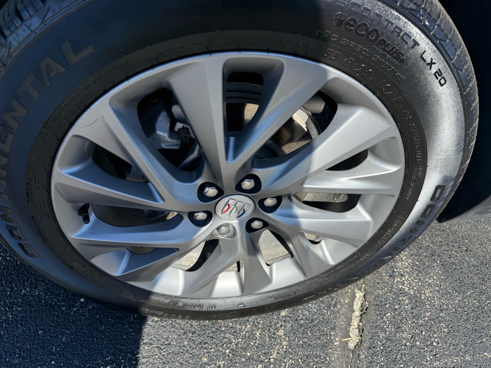 Used 2026 Buick Enclave Preferred FWD image 10