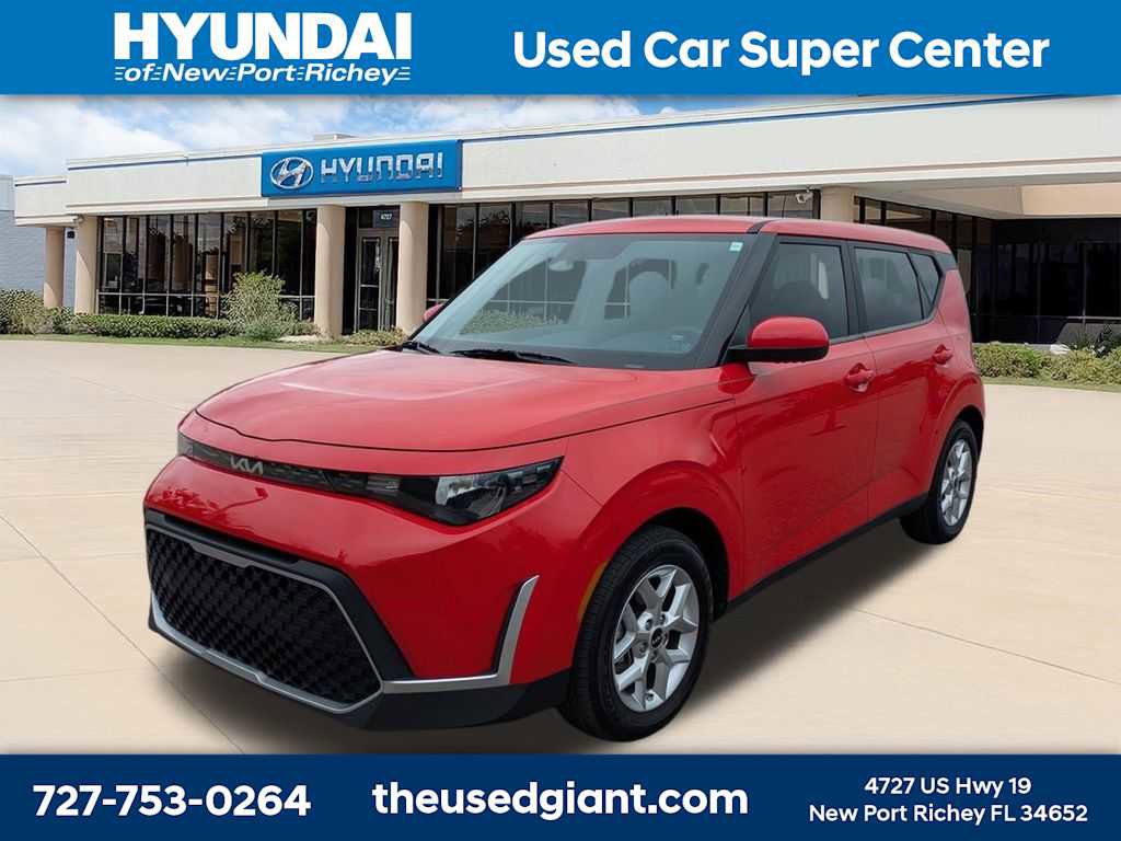 Used 2023 Kia Soul S