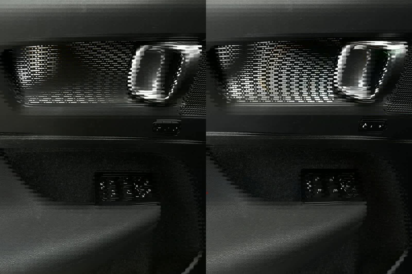 Used 2022 Volvo XC40 P8 Recharge Plus image 13