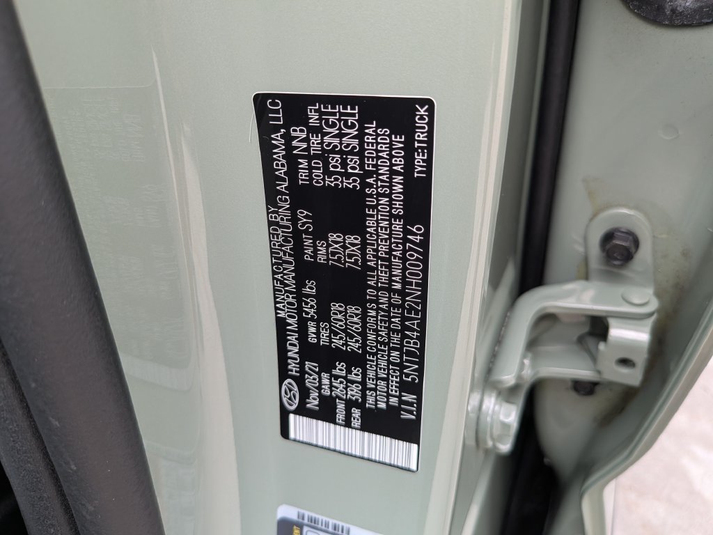 Used 2022 Hyundai Santa Cruz SEL FWD image 36
