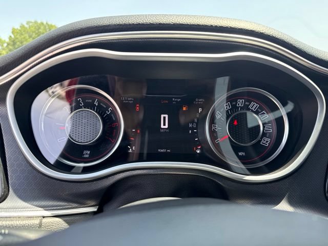 Used 2015 Dodge Challenger R/T Plus RWD image 23