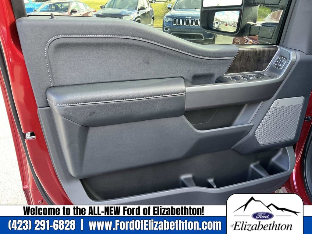 New 2025 Ford F350 Lariat w/ Lariat Ultimate Package image 18