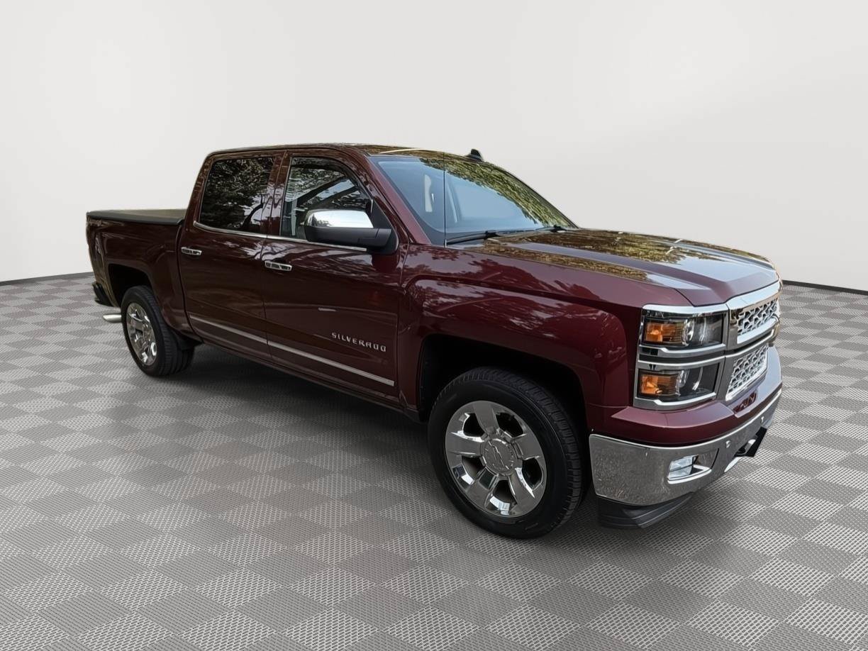 Used 2015 Chevrolet Silverado 1500 LTZ w/ LTZ Plus Package AWD/4WD image 6