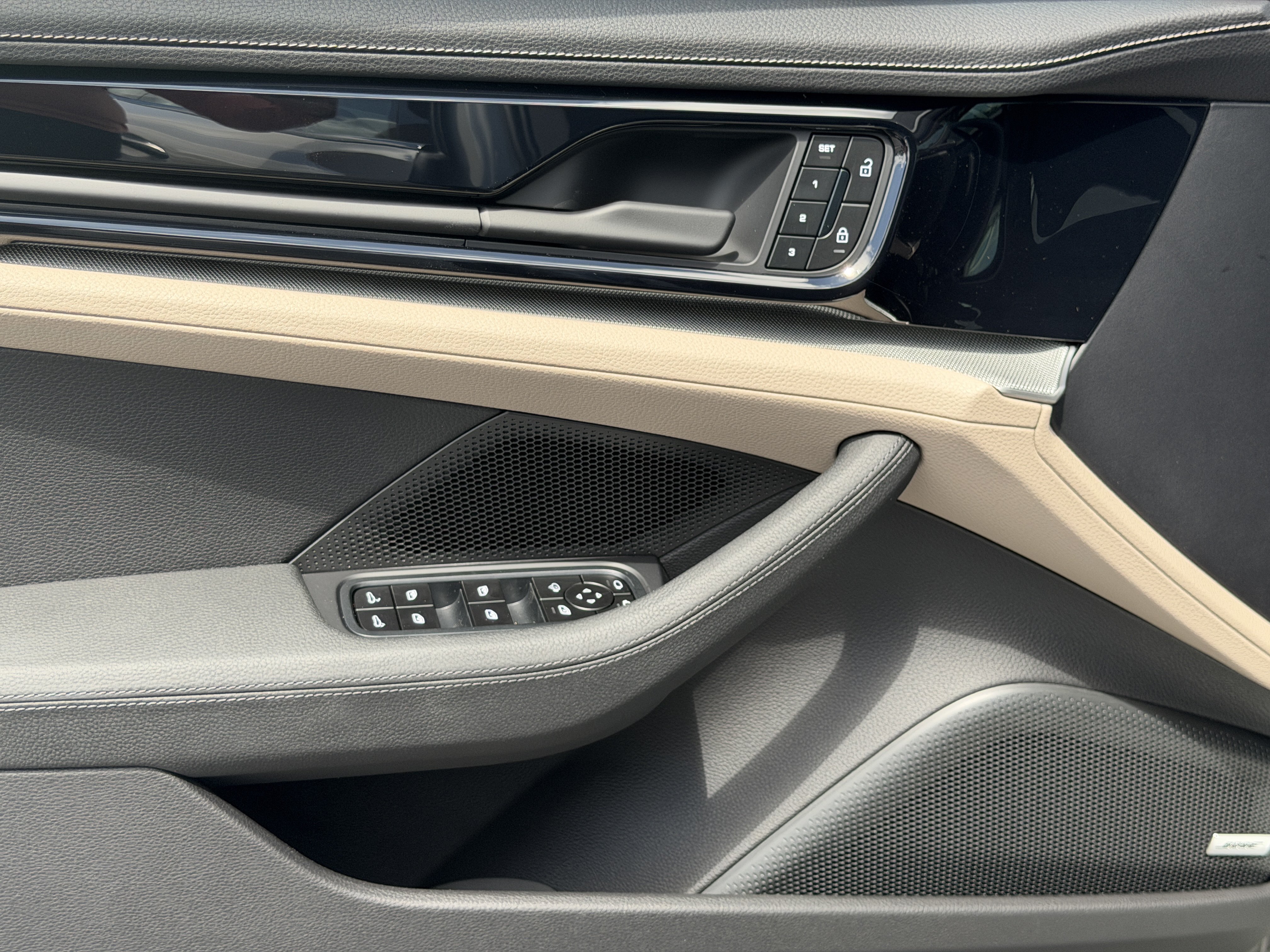 New 2026 Porsche Panamera RWD image 21