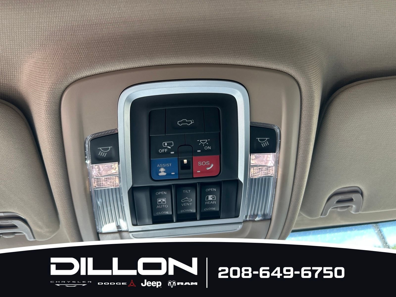 Used 2022 RAM 3500 Laramie AWD/4WD image 5