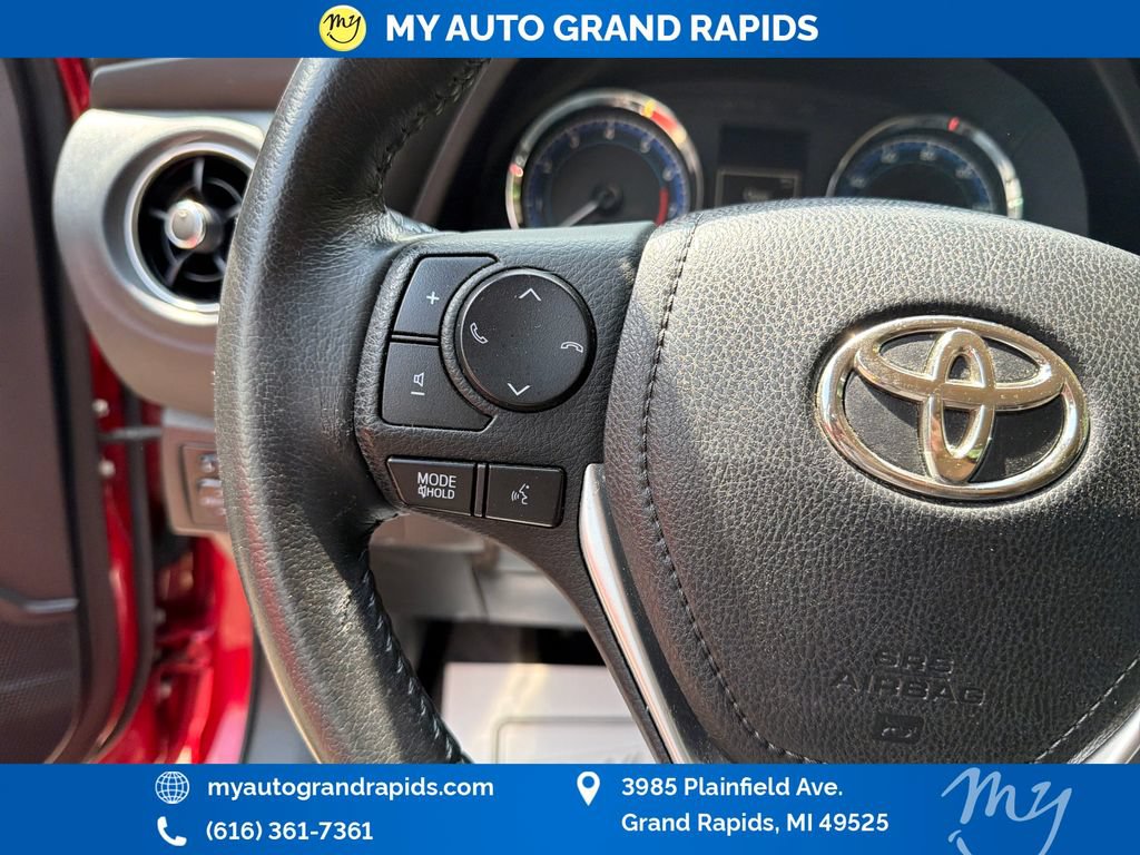 Used 2019 Toyota Corolla SE FWD image 15