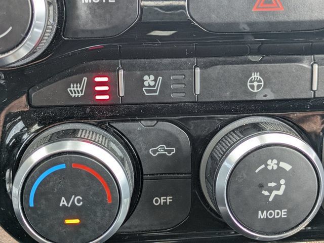Used 2019 RAM 1500 Laramie RWD image 21