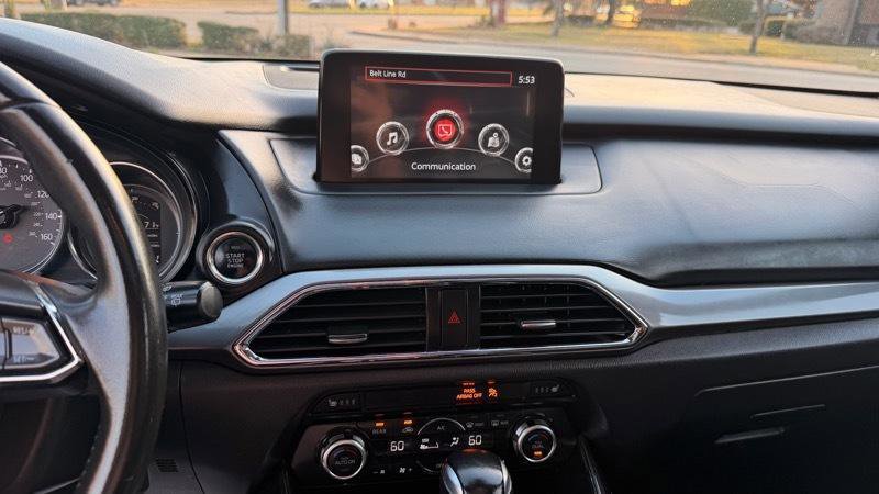 Used 2017 MAZDA CX-9 Touring image 11