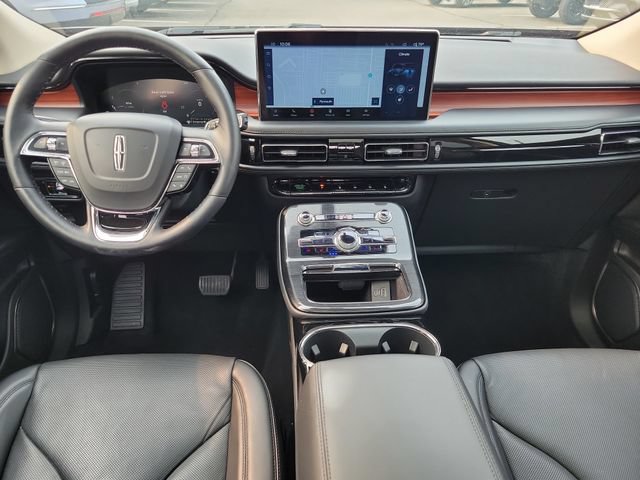 Used 2023 Lincoln Nautilus Reserve AWD/4WD image 29
