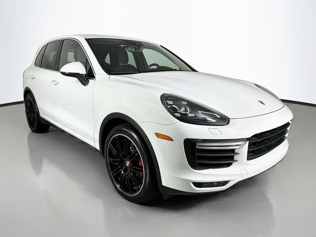 Used 2015 Porsche Cayenne Turbo AWD/4WD image 7