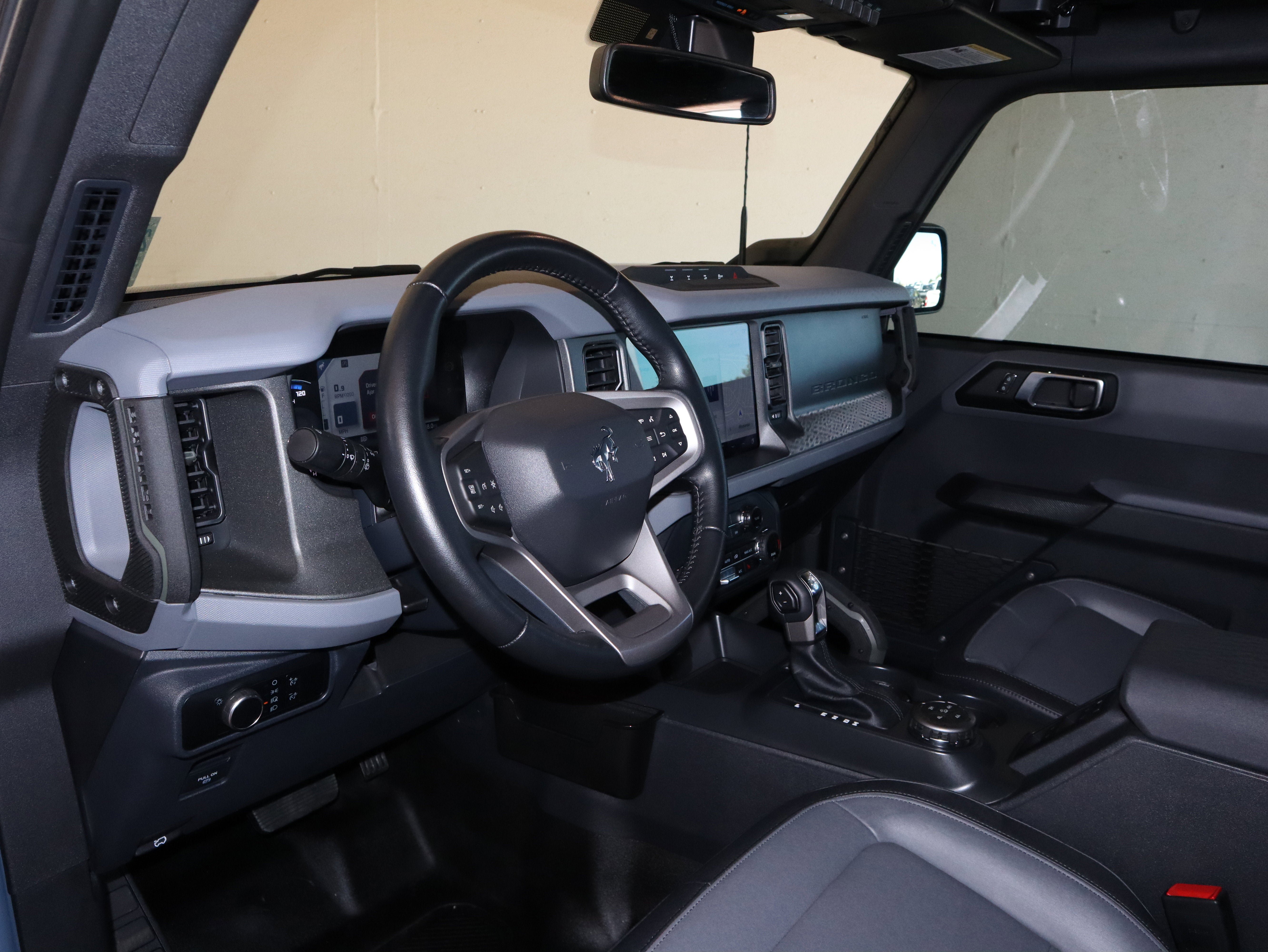 Used 2024 Ford Bronco Everglades AWD/4WD image 21
