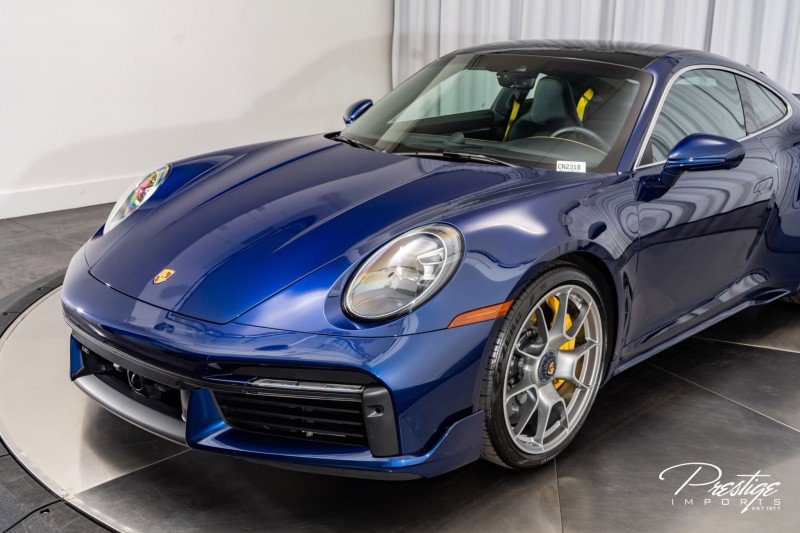 Used 2022 Porsche 911 Turbo image 7