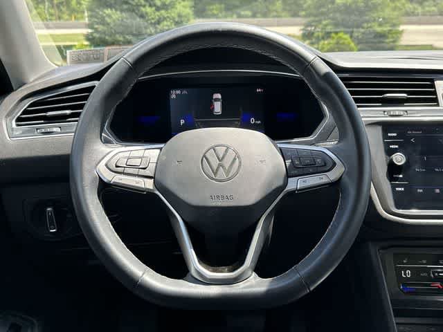 Used 2022 Volkswagen Tiguan SE AWD/4WD image 8