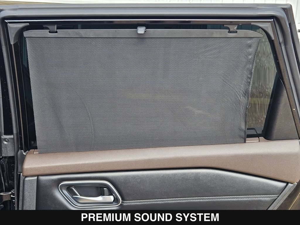 Used 2023 Nissan Rogue Platinum FWD image 30