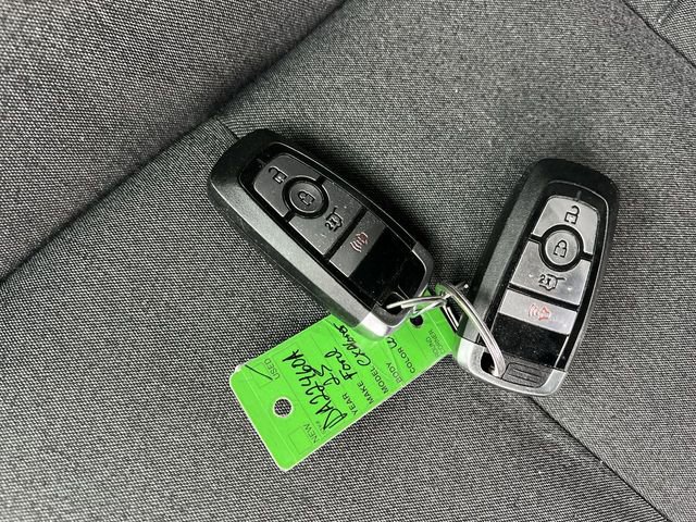 Used 2025 Ford Explorer Active image 25