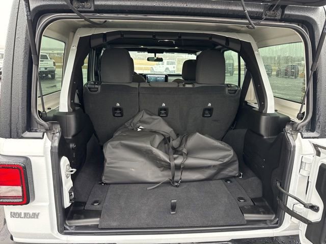 Used 2025 Jeep Wrangler Sport AWD/4WD image 21